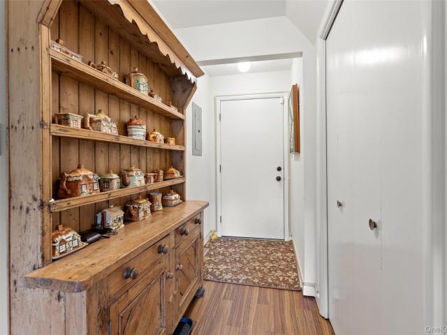 Condo for sale in Lake Mohegan, Town of Yorktown