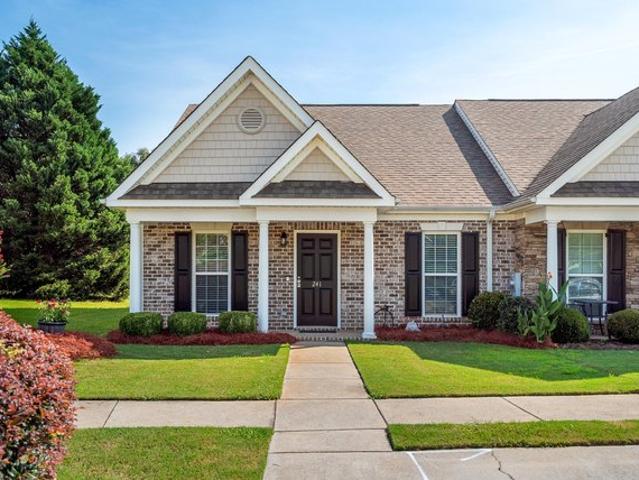 Townhouse for sale in Aiken, South Carolina