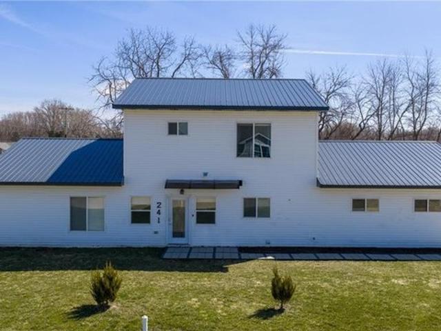 House for sale in Dexter, Minnesota