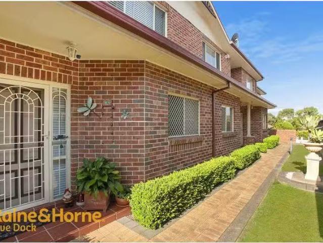 Condo for rent in Sydney, New South Wales