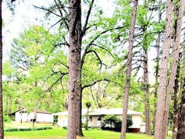 House for sale in Doniphan, Missouri