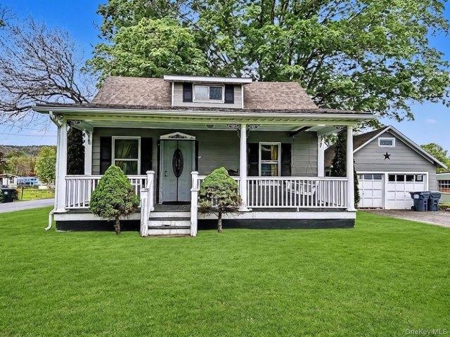 House for sale in Cuddebackville, New York