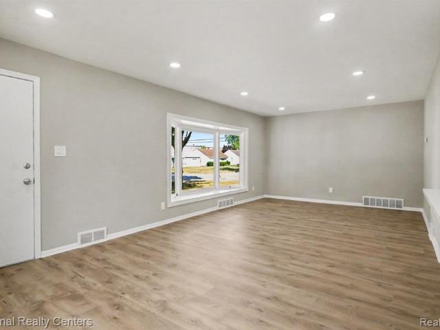 House for sale in Clawson, Michigan