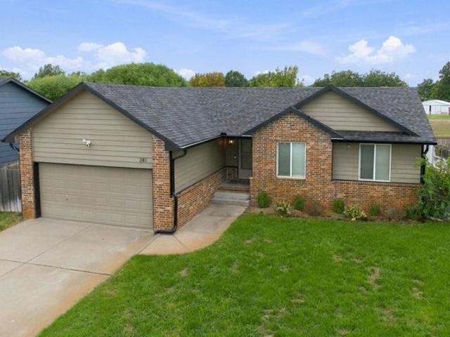House for sale in Valley Center, Sedgwick County