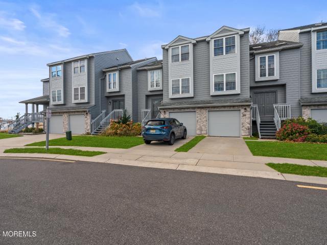 Condo for sale in Monmouth, New Jersey