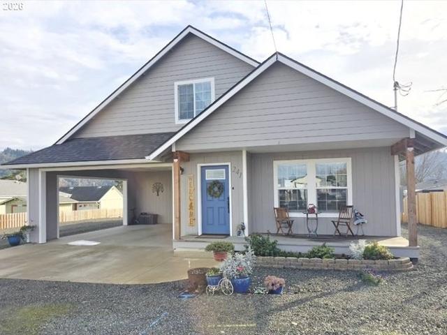 House for sale in Oregonia