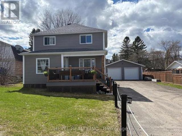 House for sale in Cochrane, Ontario