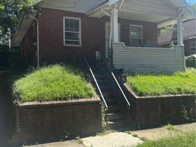 House for sale in Summit, Ohio