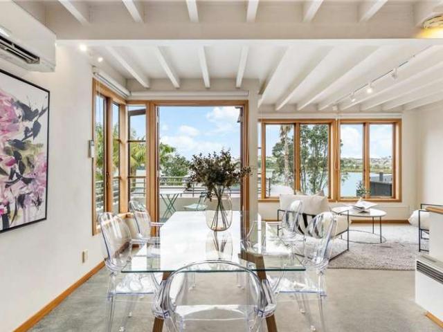 House for sale in Auckland, Oroua County
