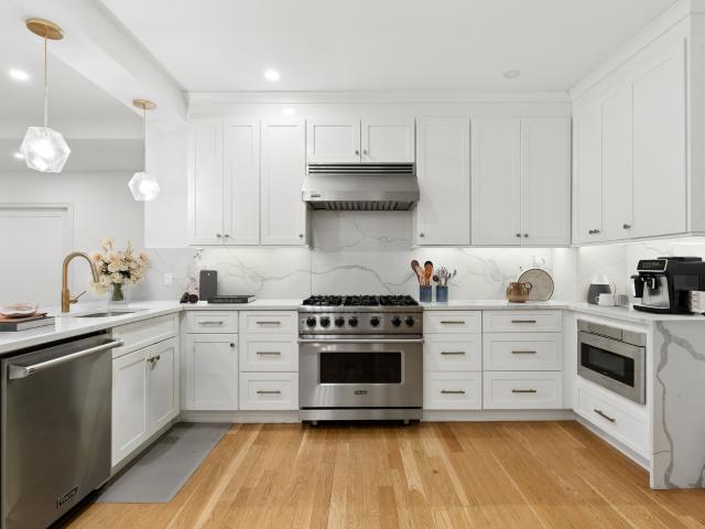 Condo for sale in Arverne, New York