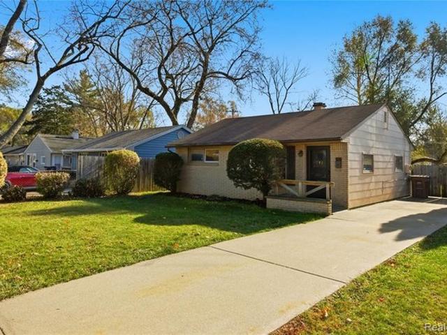 House for sale in Pontiac, Michigan