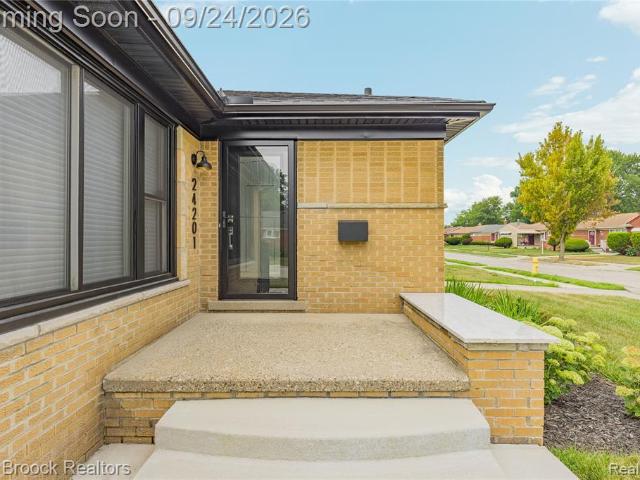 House for sale in Oak Park, Michigan