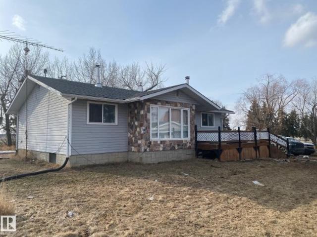 House for sale in Alberta