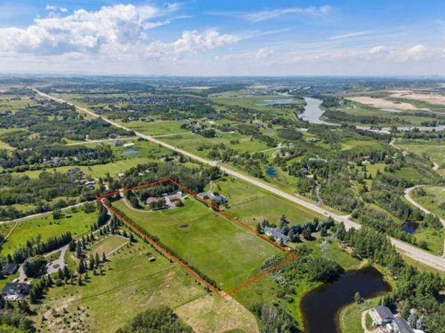 House for sale in Alberta