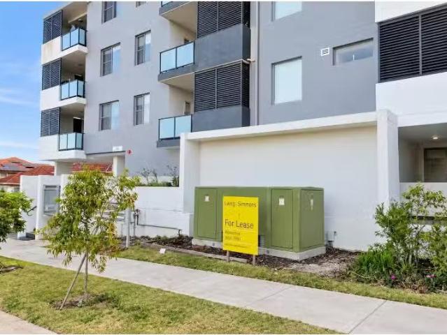 Apartment for rent in Mays Hill, Sydney
