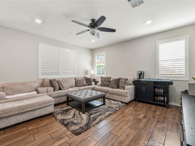 House for sale in Copper Hill, Santa Clarita