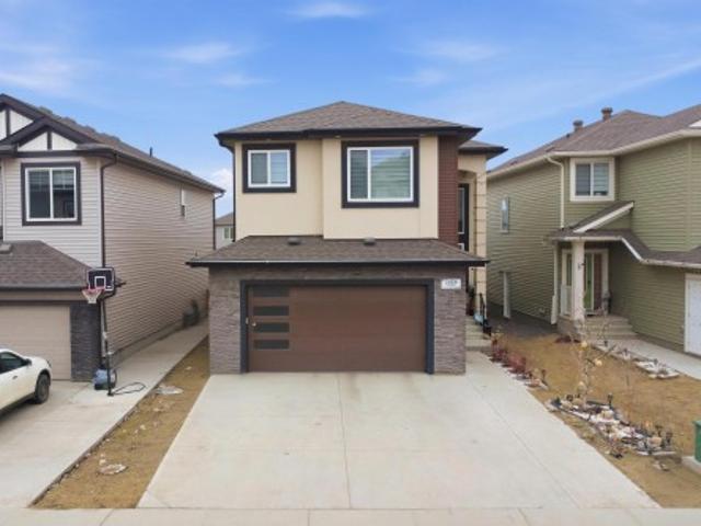 House for sale in Wedgewood, Alberta