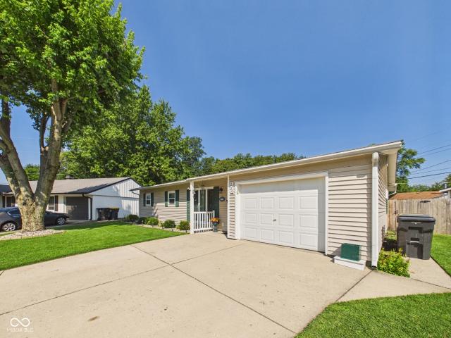 House for sale in Anderson, Indiana