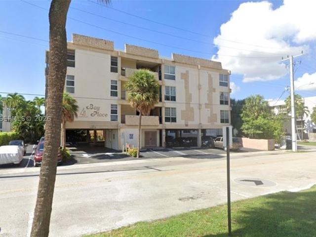 Condo for sale in Hallandale, Florida
