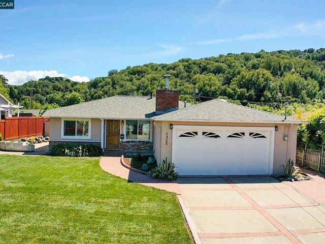House for sale in Pinole, California