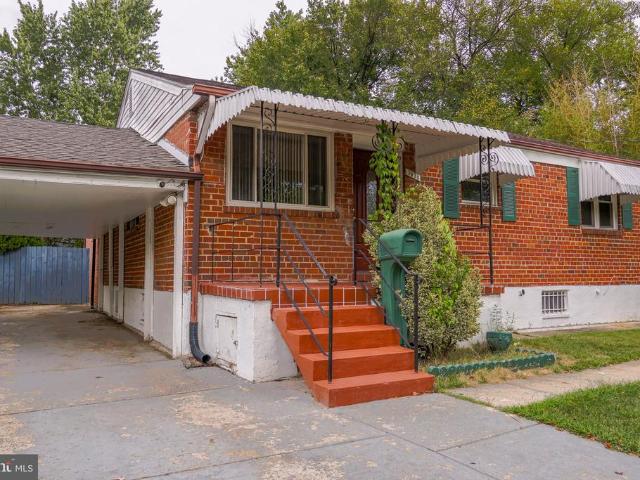 House for sale in University Gardens, Adelphi