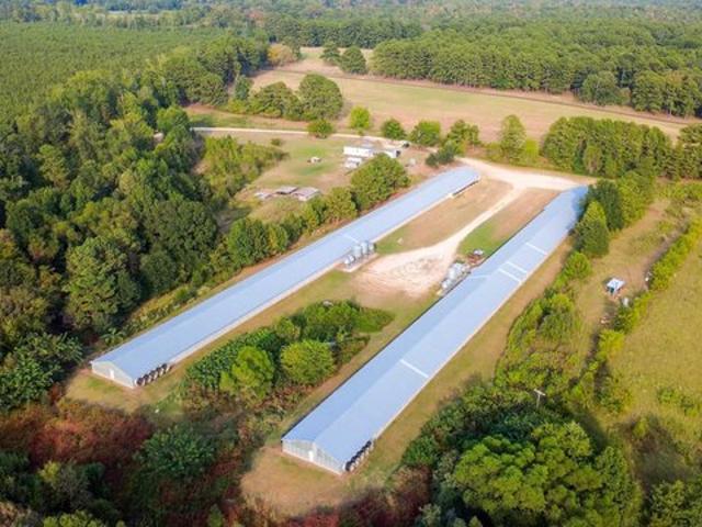Farm for sale in Gilchrist, Texas
