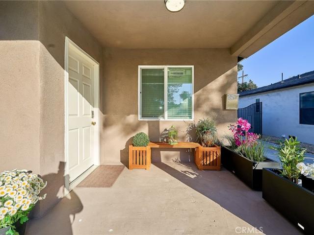 House for sale in Long Beach, California