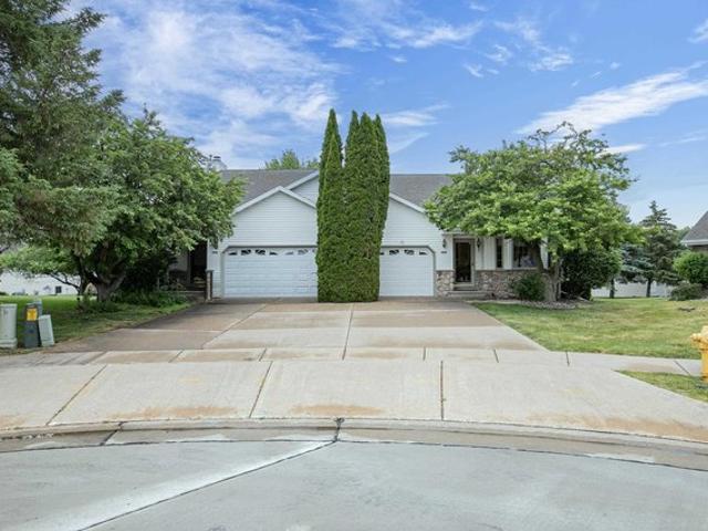 Condo for sale in Oshkosh, Wisconsin