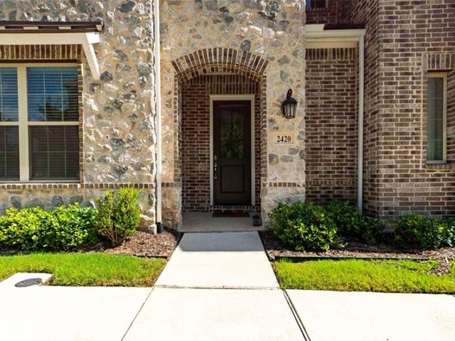 Townhouse for sale in Denton, Texas