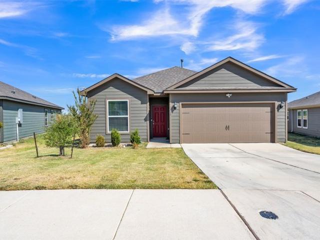 House for sale in Ponder, Denton County