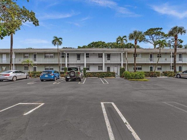 Condo for sale in Delray Beach, Florida