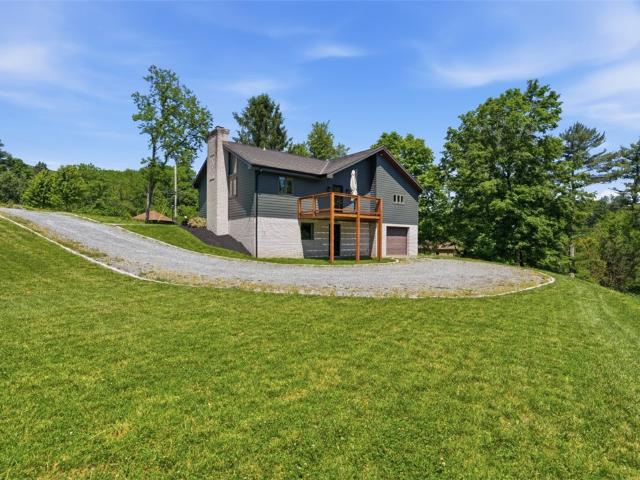 House for sale in Allison Park, Pennsylvania