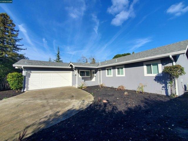 House for sale in Pinole, California