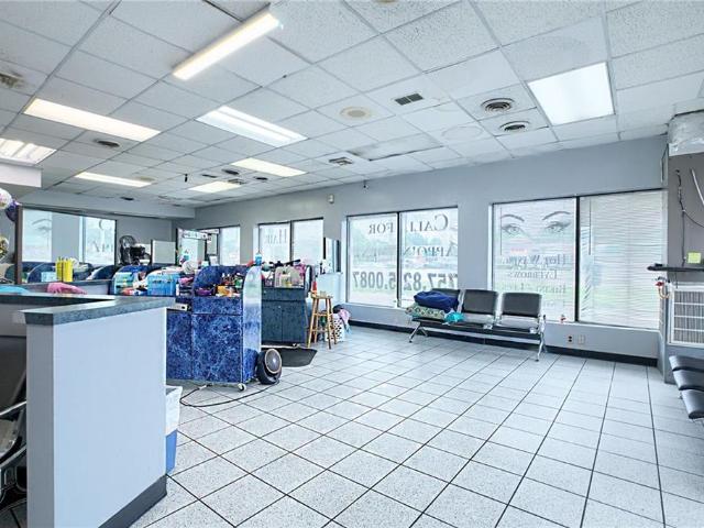 Commercial for sale in Virginia