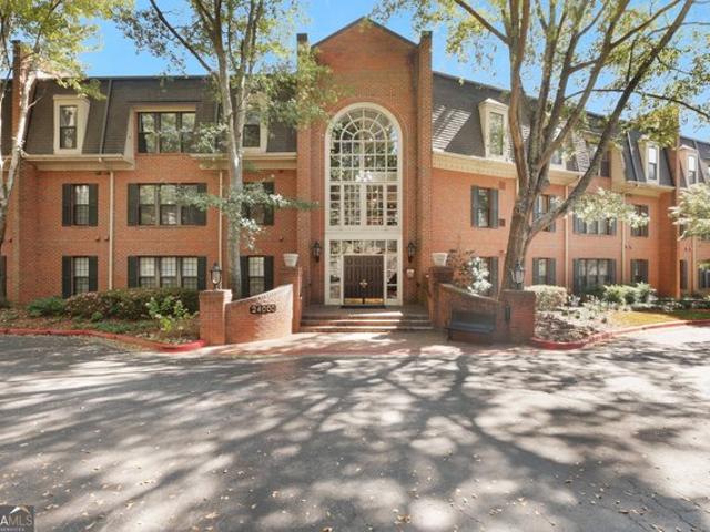 Condo for sale in Atlanta, Georgia