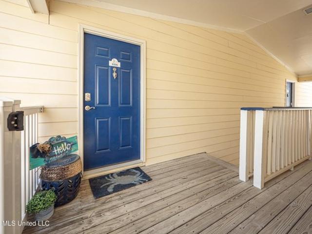 Condo for sale in Ocean Springs, Mississippi