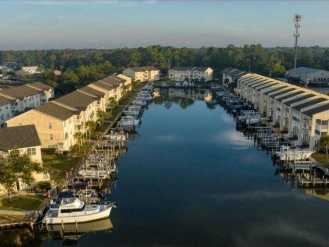 Condo for sale in Ocean Springs, Mississippi
