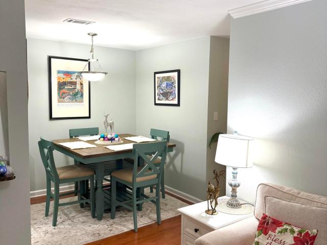 Condo for sale in Ocean Springs, Mississippi
