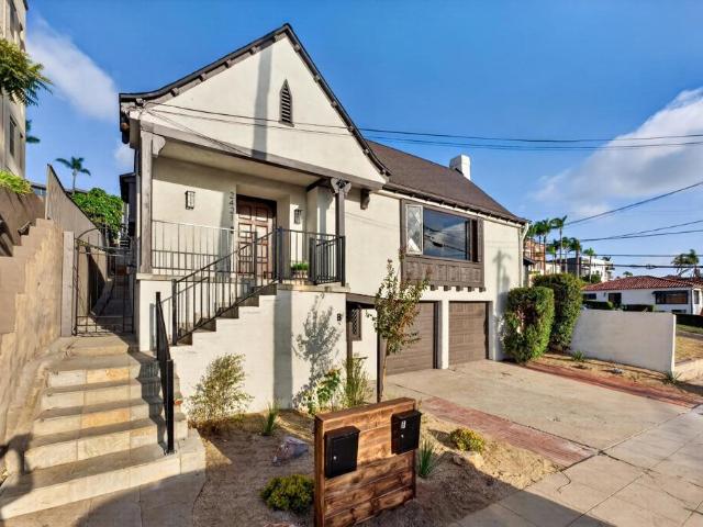 House for sale in Banker's Hill, San Diego