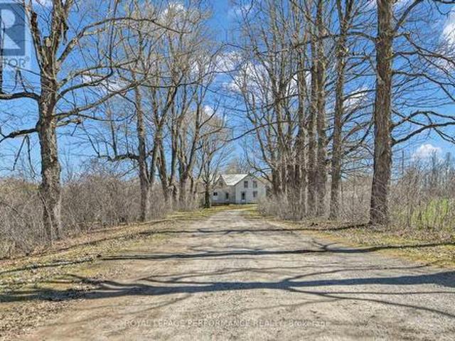 House for sale in Edwardsburgh cardinal, Ontario