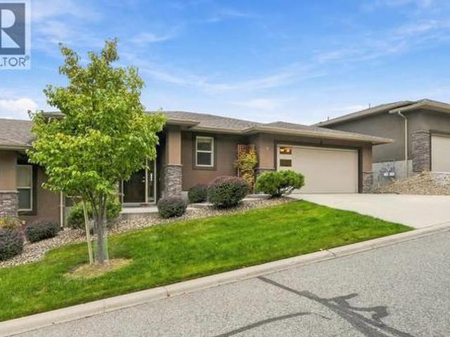 House for sale in Dilworth Mountain, Kelowna