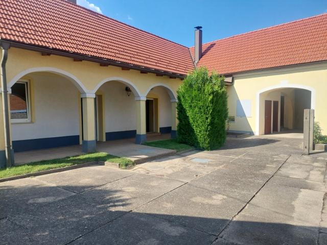 Haus mieten in Berg, Niederösterreich