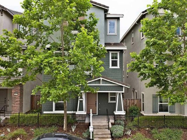House for sale in Hayward, Alameda County