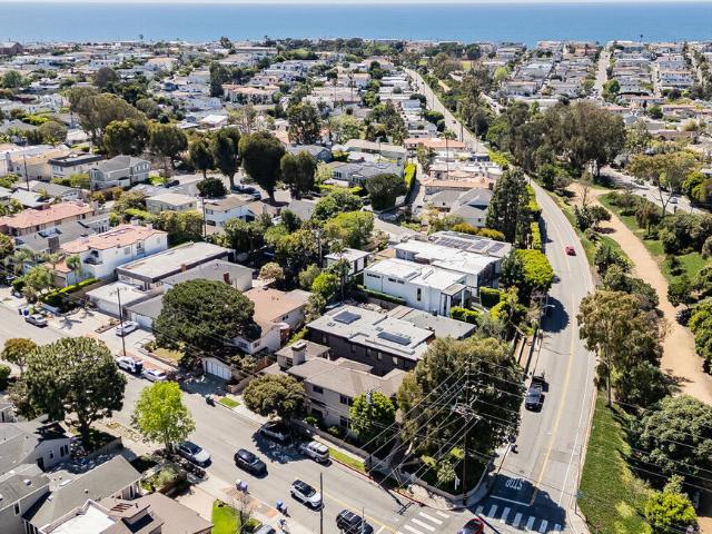 Property for sale in Tree Section, Manhattan Beach