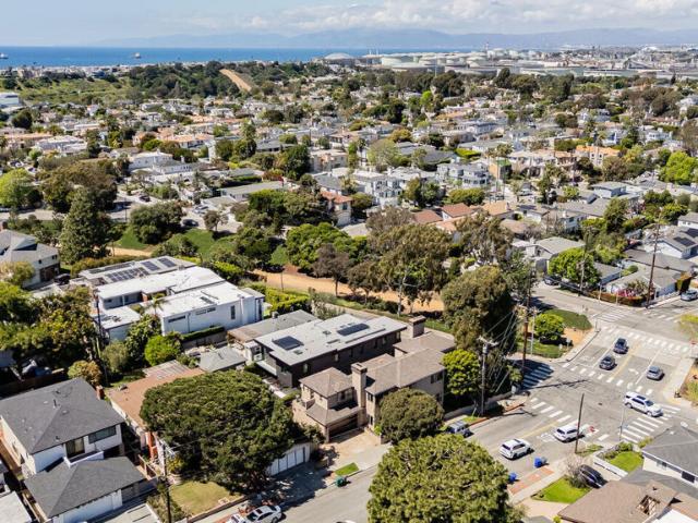 House for sale in Tree Section, Manhattan Beach