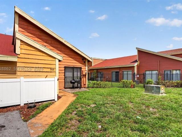 Townhouse for sale in Lauderhill, Broward County