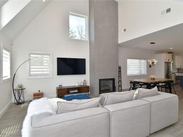 Townhouse for sale in Beachwood