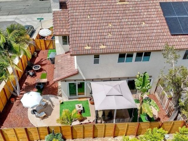 Townhouse for sale in Cardiff, California