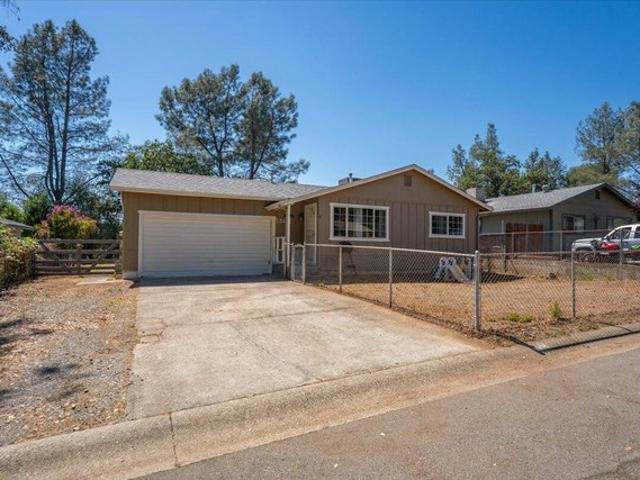 House for sale in Shasta, California