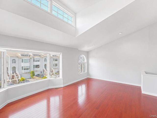 Condo for sale in Queens, Arverne